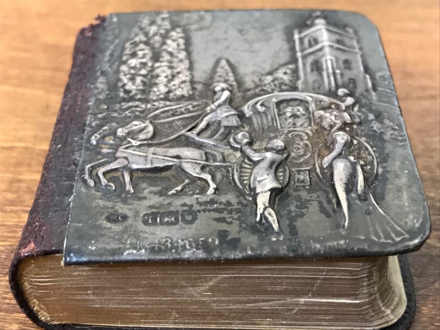 Vintage Miniature Book With Silver Embossed Cover The Book Of Common Prayer The Church Of England Printed By Eyre & Spottiswoode Printers To The King's Most Excellent Majesty London [Photo 12]