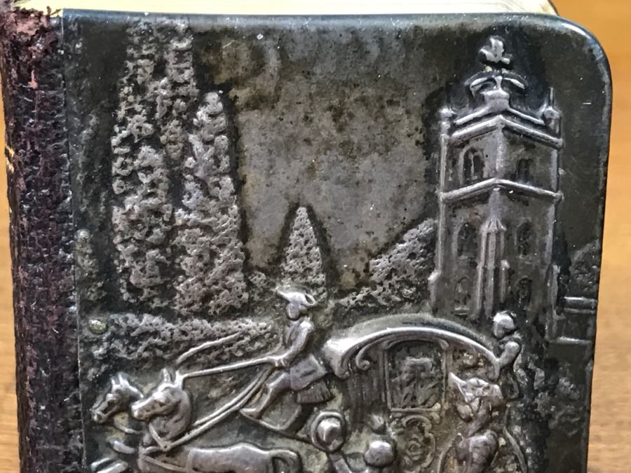 Vintage Miniature Book With Silver Embossed Cover The Book Of Common Prayer The Church Of England Printed By Eyre & Spottiswoode Printers To The King's Most Excellent Majesty London [Photo 8]