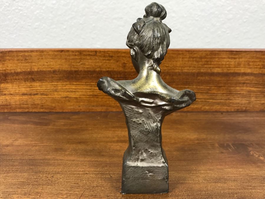 Small Vintage Metal Bust Of Lady Fauvette [Photo 8]