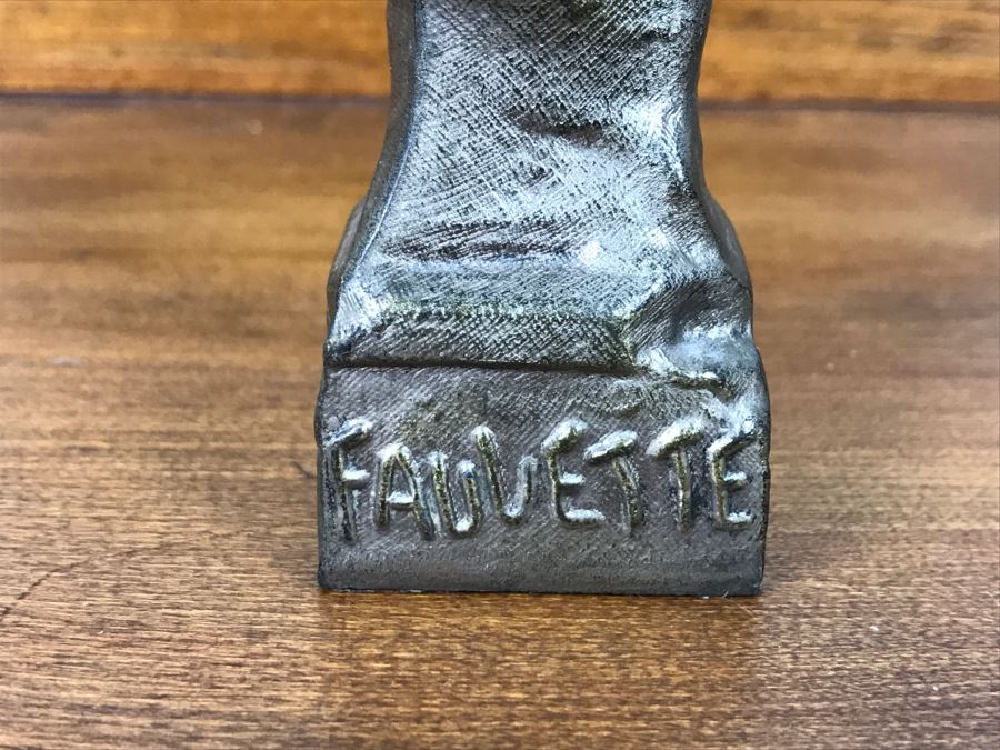 Small Vintage Metal Bust Of Lady Fauvette [Photo 6]