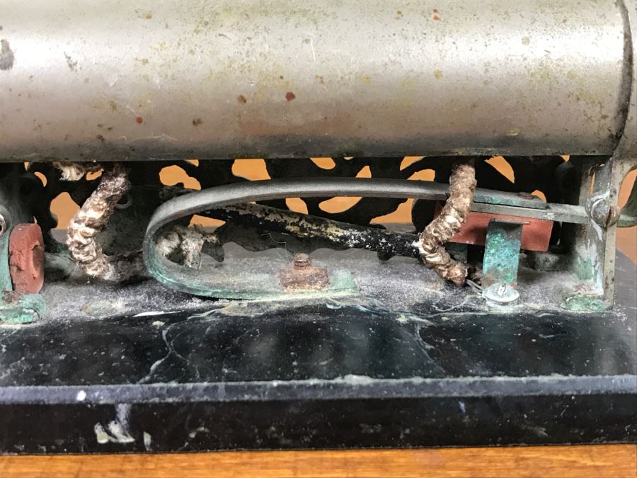 Vintage Curling Iron With Heater On Marble Base By Simplex Electric Heating Company - Not Sure If It Works [Photo 8]