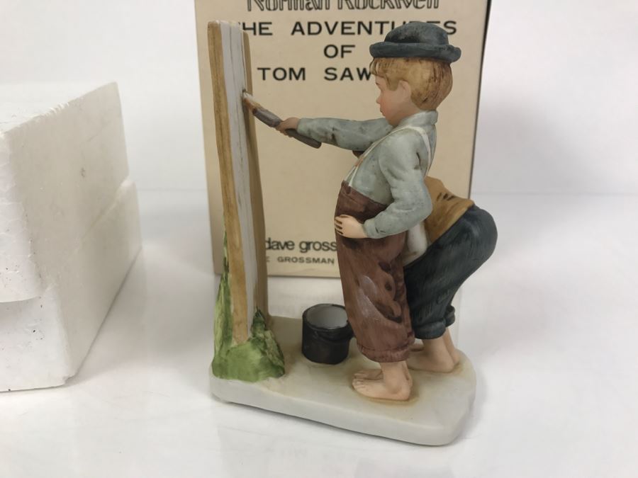 Vintage 1976 Norman Rockwell Figurine Dave Grossman Designs With Original Box The Adventures Of Tom Sawyer Limited Edition Whitewash [Photo 7]