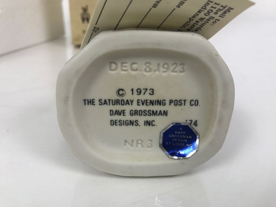 Vintage 1974 Norman Rockwell Figurine The Saturday Evening Post Dave Grossman Designs With Original Box Carroler [Photo 7]