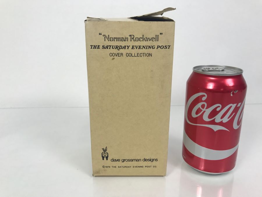 Vintage 1974 Norman Rockwell Figurine The Saturday Evening Post Dave Grossman Designs With Original Box Carroler [Photo 2]
