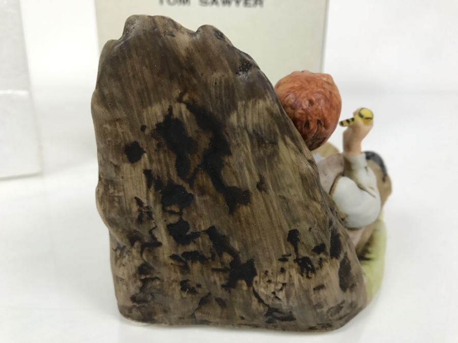 Vintage 1978 Norman Rockwell Figurine Dave Grossman Designs With Original Box The Adventures Of Tom Sawyer Limited Edition First Smoke [Photo 9]