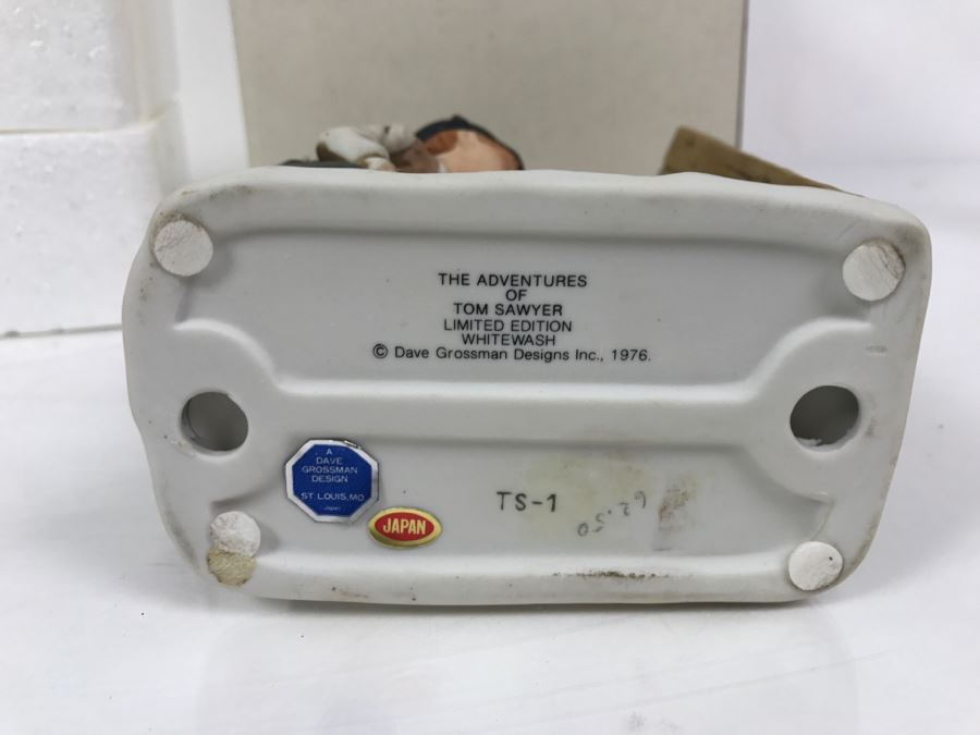 Vintage 1976 Norman Rockwell Figurine Dave Grossman Designs With Original Box The Adventures Of Tom Sawyer Limited Edition Whitewash [Photo 10]