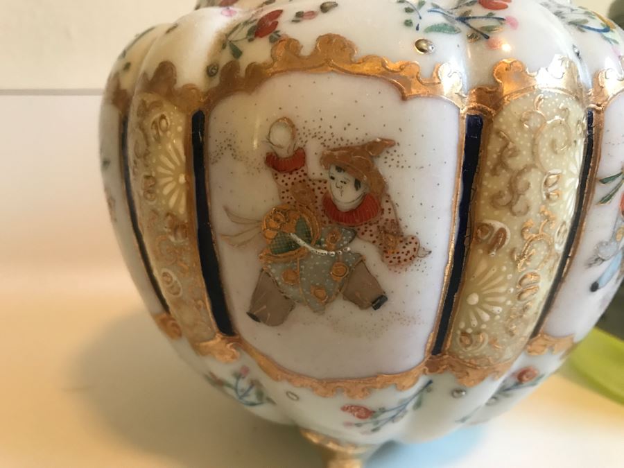 JUST ADDED - Small Footed Japanese Satsuma Pottery Bowl [Photo 5]