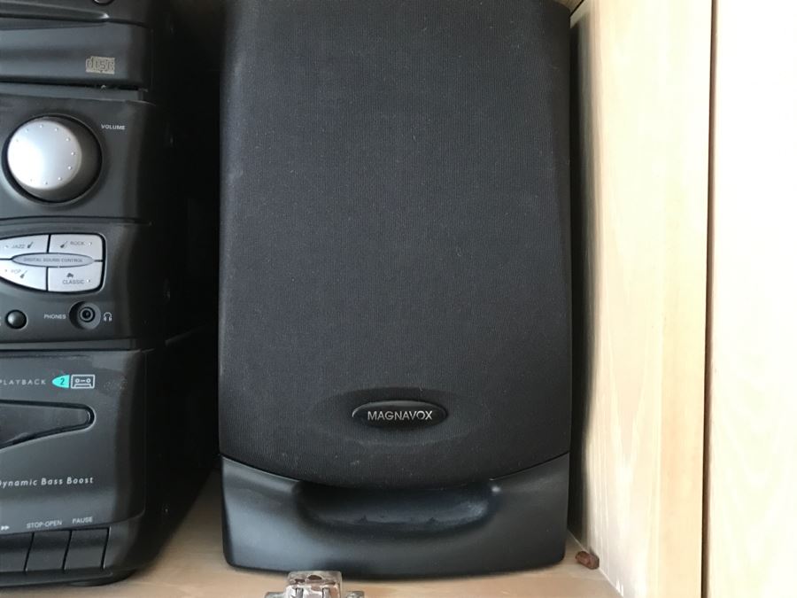 JUST ADDED - Magnavox Mini HiFi Stereo System FW58 [Photo 4]