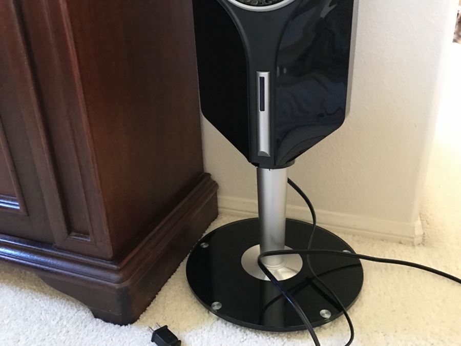 JUST ADDED - Ozeri 3x Tower Fan (44') With Passive Noise Reduction Technology  [Photo 8]