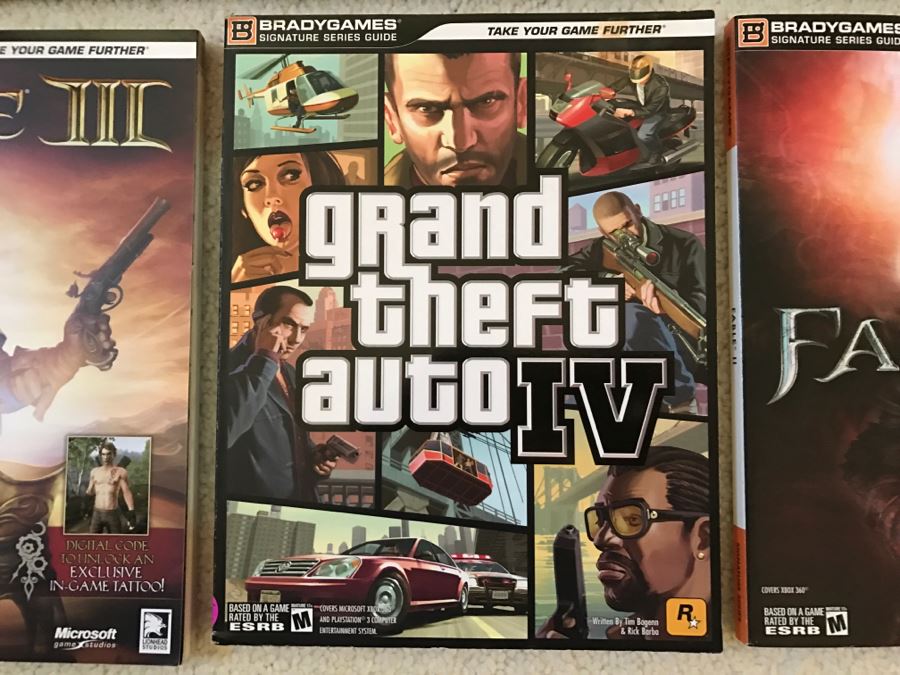 JUST ADDED - (10) Collection Of Video Game Official Game Guides Books [Photo 8]