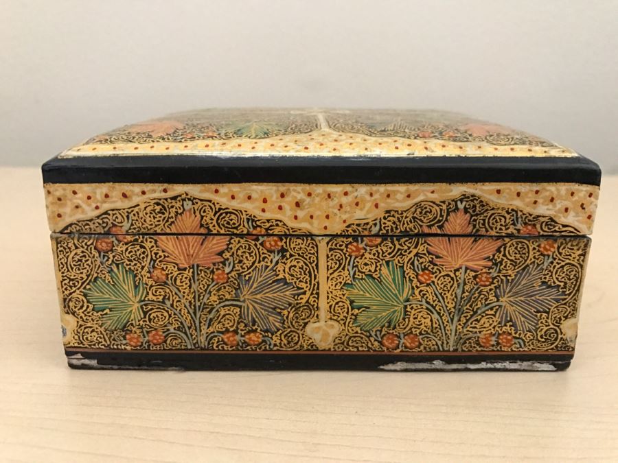 JUST ADDED - Hand Painted Trinket Box Kashmir [Photo 4]