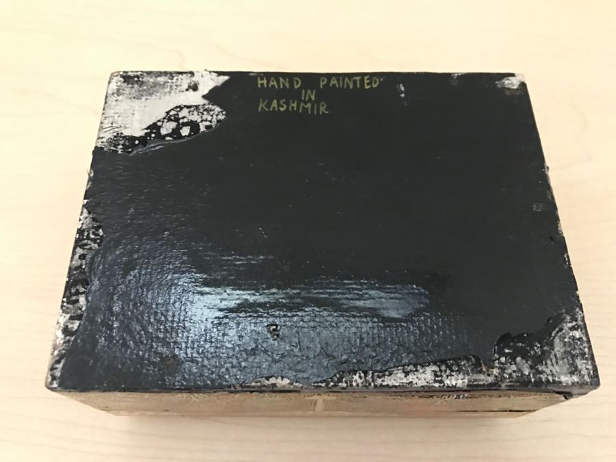 JUST ADDED - Hand Painted Trinket Box Kashmir [Photo 6]