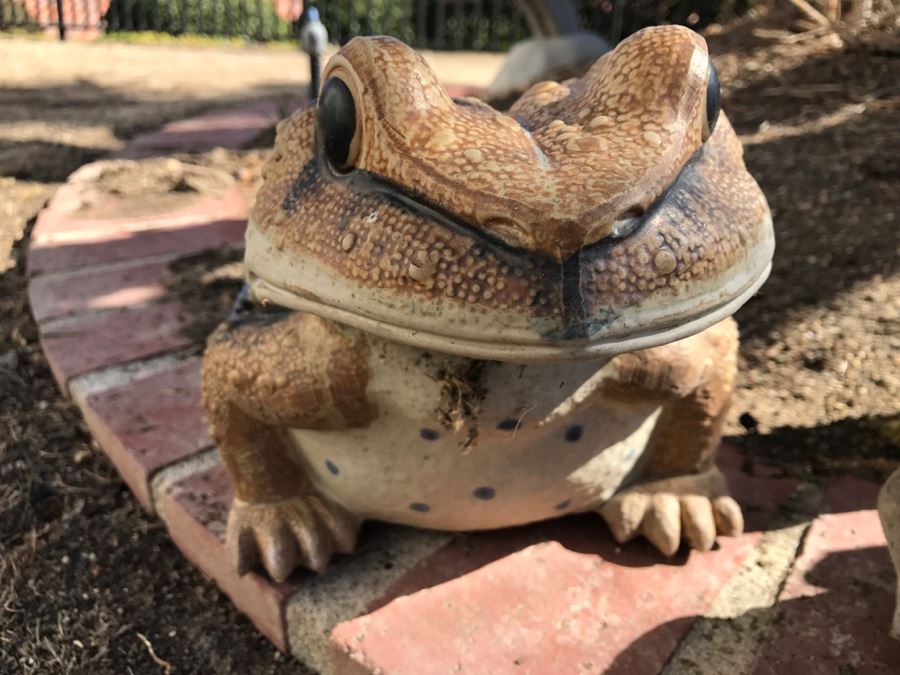 JUST ADDED - (3) Garden Frog Statues Lawn Ornaments [Photo 13]