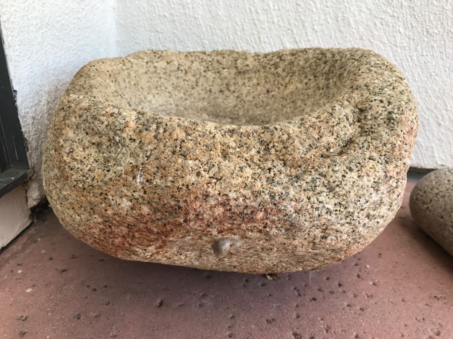 JUST ADDED - Native American Metate And Mano Grinding Stone [Photo 5]