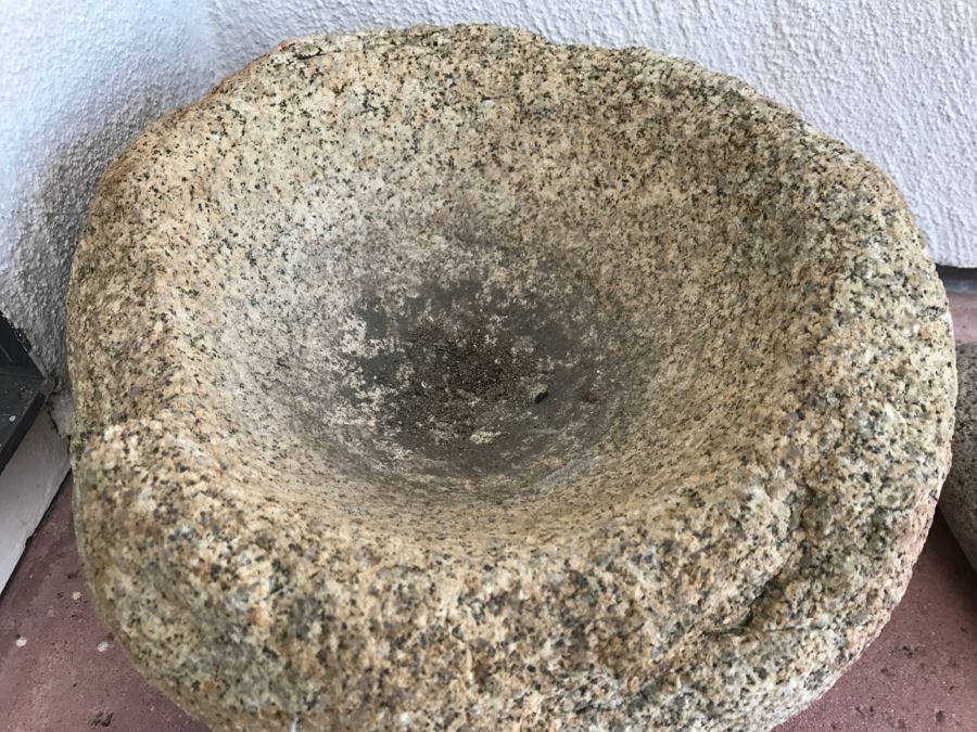 JUST ADDED - Native American Metate And Mano Grinding Stone [Photo 4]