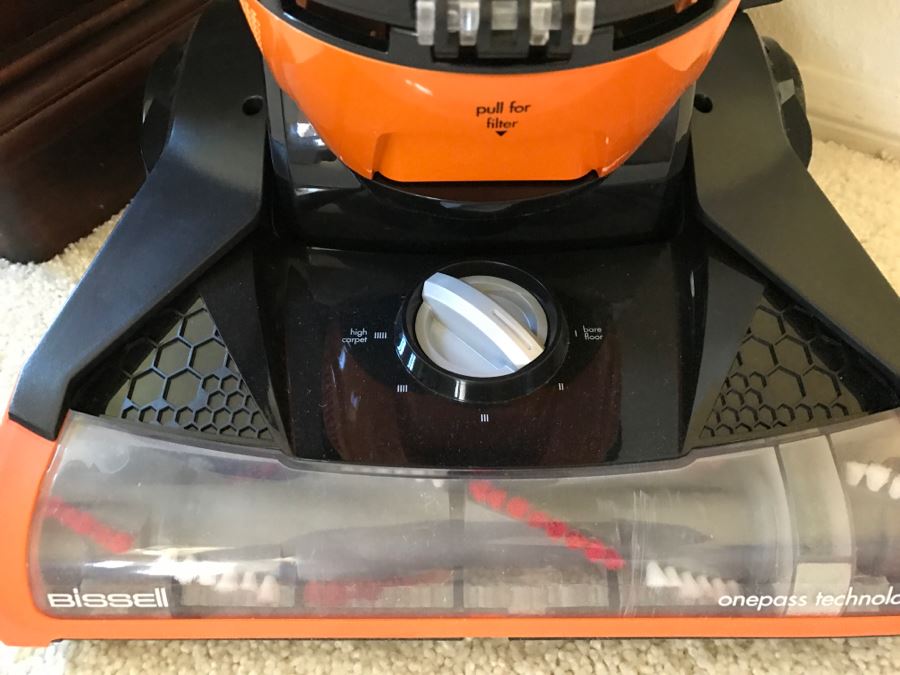 JUST ADDED - Bissell Vacuum Cleaner Model 1330 [Photo 5]