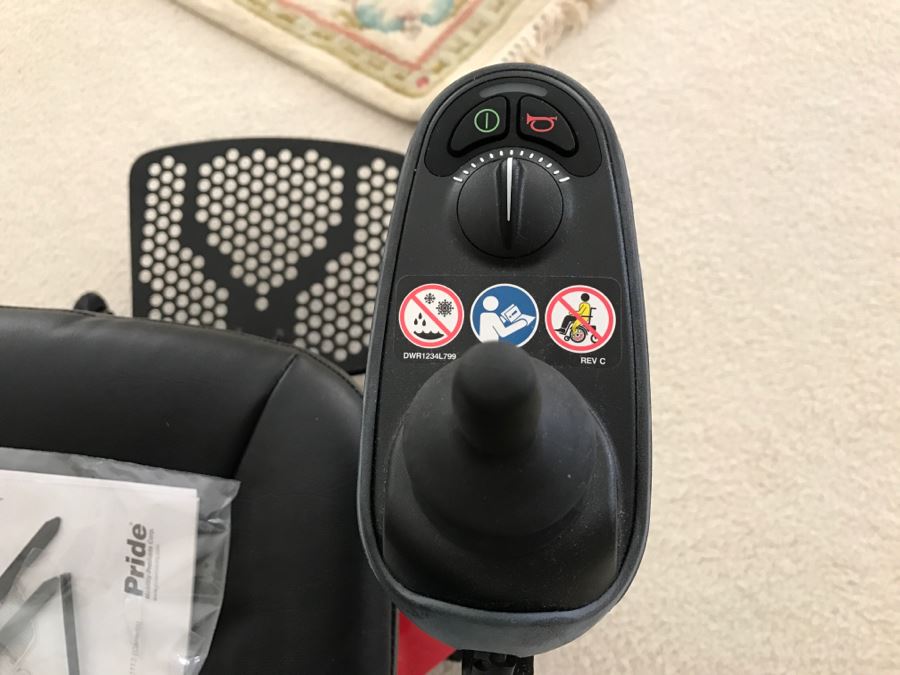 JUST ADDED - JAZZY Select Elite Electric Wheelchair LIKE NEW Retails For $5,750 [Photo 9]