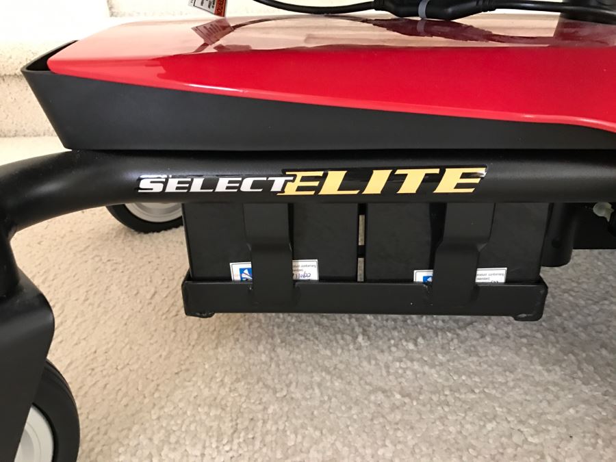 JUST ADDED - JAZZY Select Elite Electric Wheelchair LIKE NEW Retails For $5,750 [Photo 4]