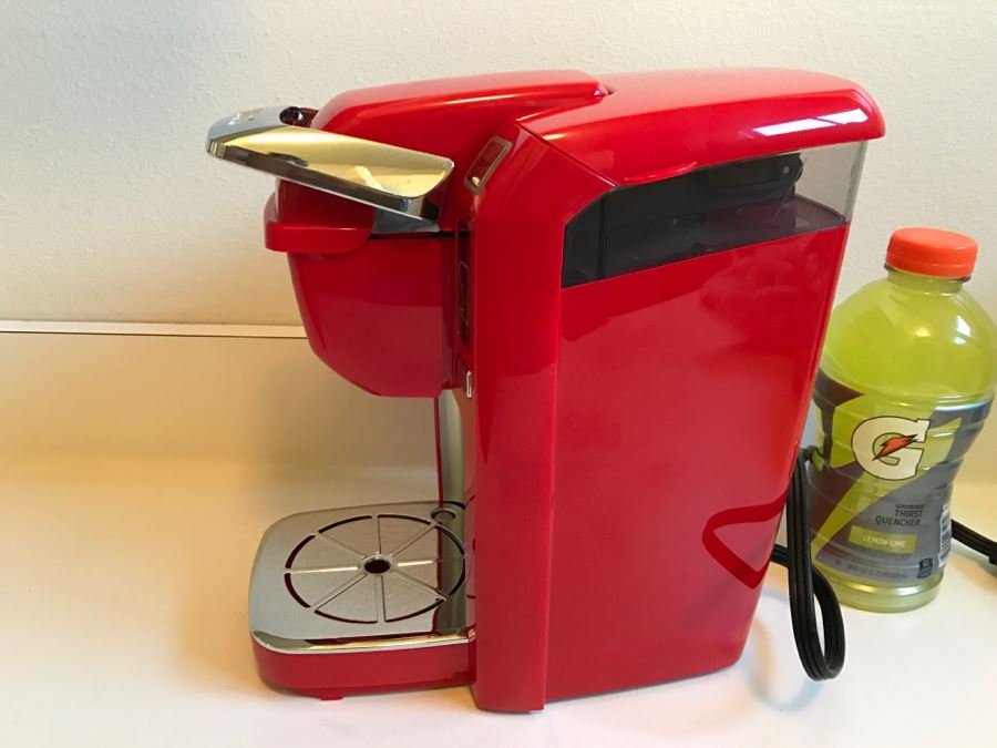 JUST ADDED Red KEURIG Single Coffee Cup Coffee Maker Model K10