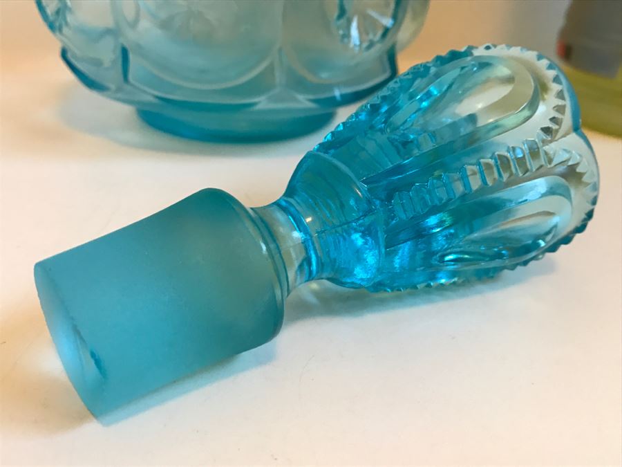 JUST ADDED - Clear Blue Glass Decanter - Stopper Has Slight Chip On Bottom [Photo 8]