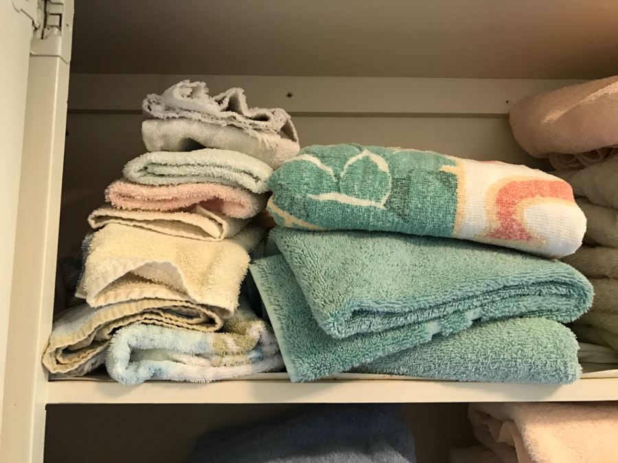 JUST ADDED - Towel Lot [Photo 5]