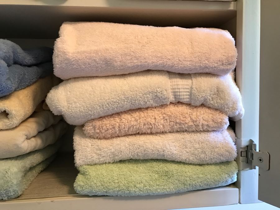 JUST ADDED - Towel Lot [Photo 3]
