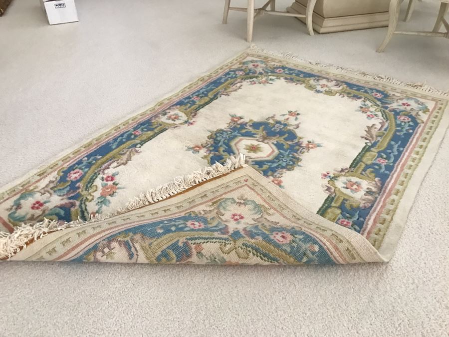 JUST ADDED - Vintage Wool Rug Apx. 6' Long [Photo 6]