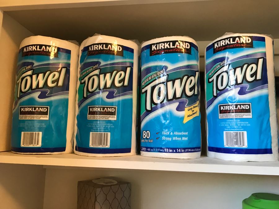 JUST ADDED - New Paper Towel And Kleenex Lot [Photo 5]