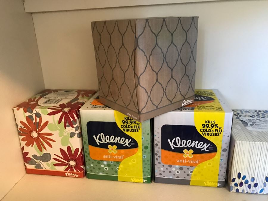 JUST ADDED - New Paper Towel And Kleenex Lot [Photo 2]