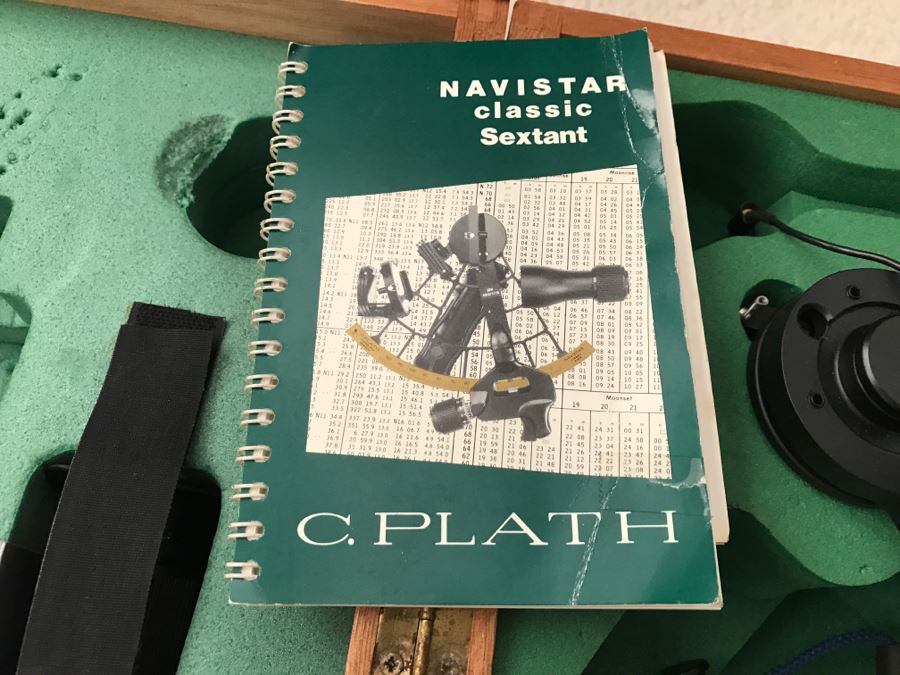 JUST ADDED - NAVISTAR Classic Sextant C. Plath With Wooden Box - Paid $1,100 [Photo 11]