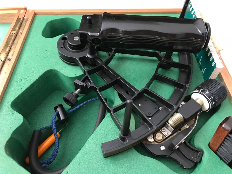 JUST ADDED - NAVISTAR Classic Sextant C. Plath With Wooden Box - Paid $1,100 [Photo 6]