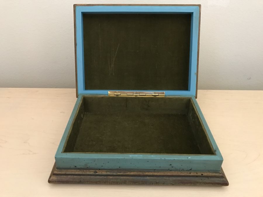 JUST ADDED - Vintage Wooden Box [Photo 8]