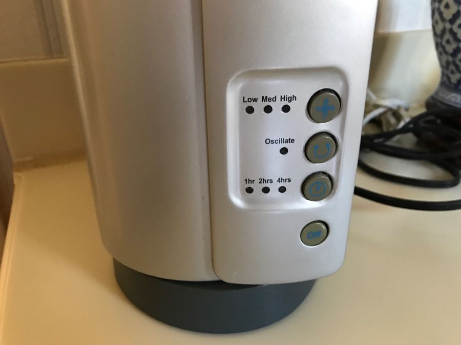 JUST ADDED Brookstone Mini Max Mini Tower Fan