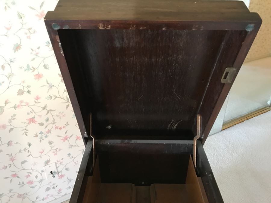 JUST ADDED - Vintage Wooden Filing Cabinet On Casters AUTOMATIC By The Automatic File & Index Co Green Bay, Wi [Photo 12]