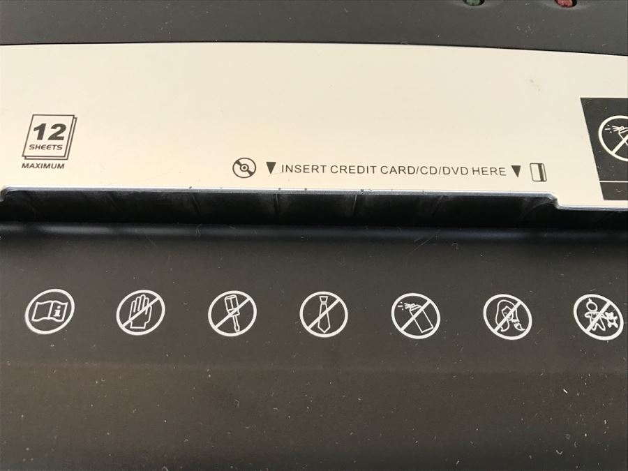 JUST ADDED - Amazon Basics Paper Shredder [Photo 3]