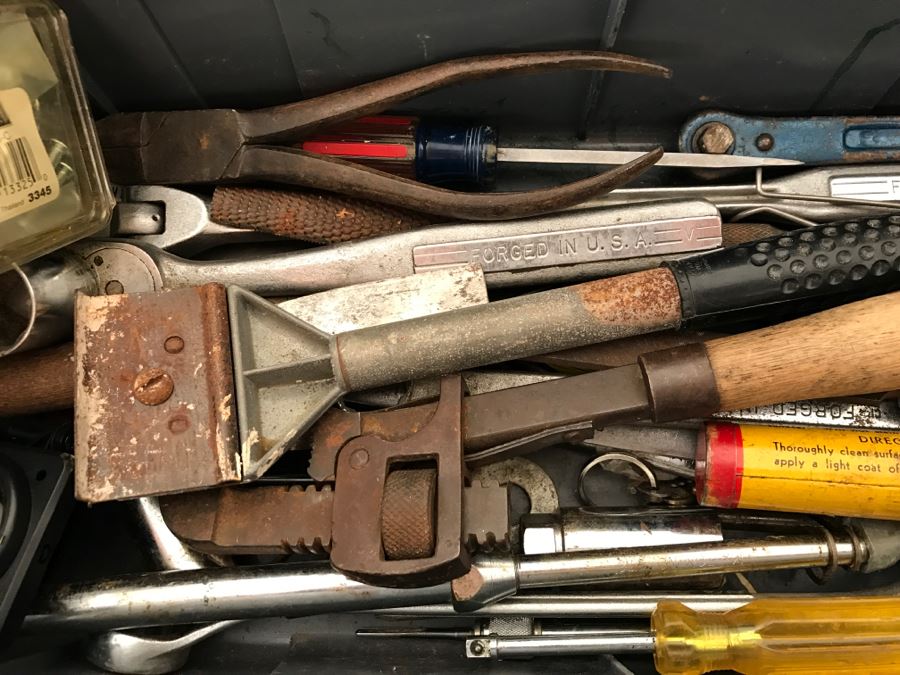 JUST ADDED - Stack-On Toolbox Filled With Various Tools [Photo 11]