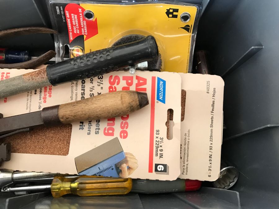 JUST ADDED - Stack-On Toolbox Filled With Various Tools [Photo 9]