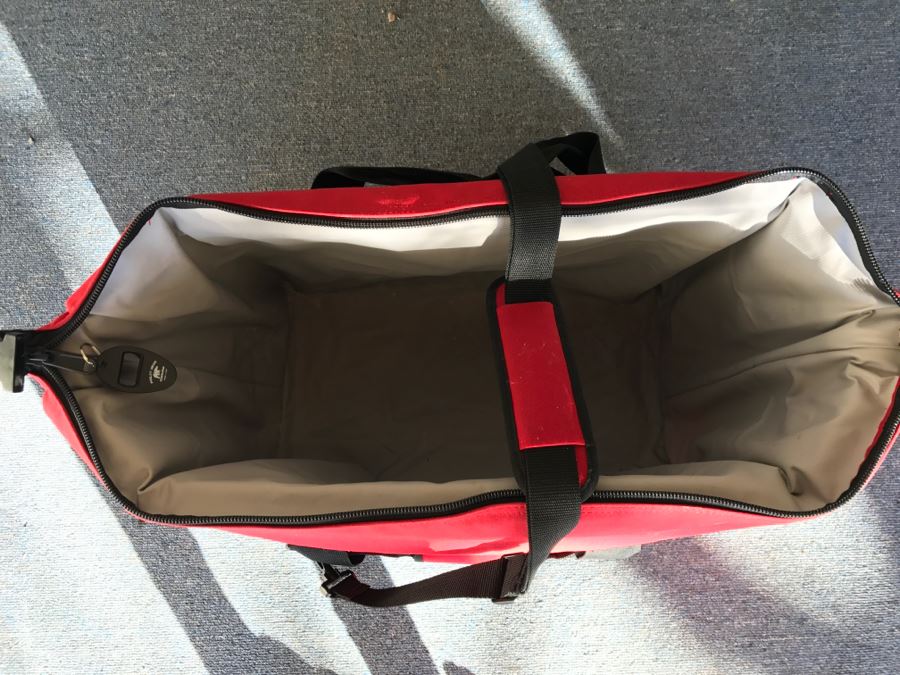 JUST ADDED - Large Red Polar Bear Cooler [Photo 5]