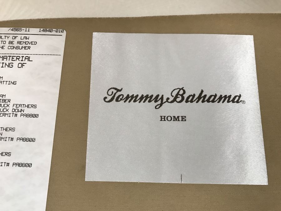 Tommy Bahama White Designer Sofa With Nailhead Trim And 4 Throw Pillows Like New [Photo 13]