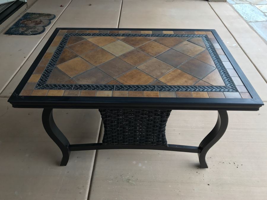 Outdoor Aluminum Tile Top Patio Furniture Coffee Table [Photo 1]