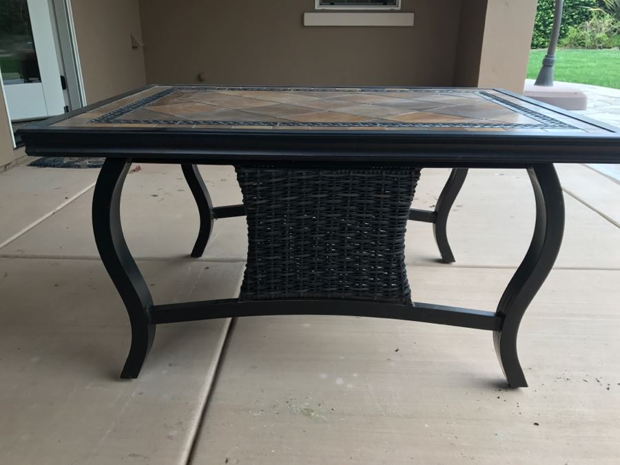 Outdoor Aluminum Tile Top Patio Furniture Coffee Table [Photo 8]