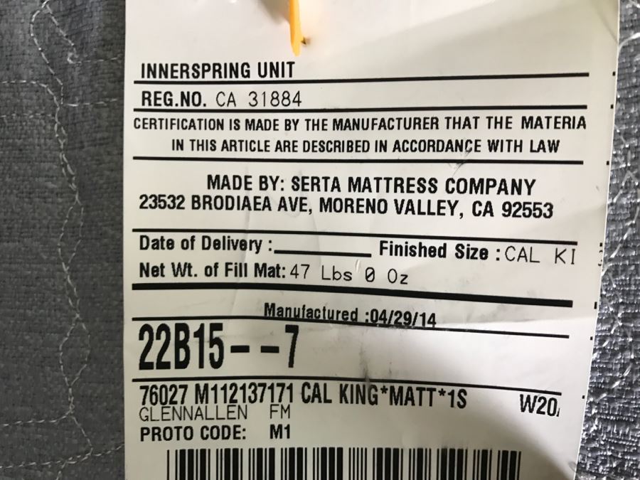 Never Used Cal King Serta Mattress Smart Surface With Headboard Bedframe And Vida by Eva Mendes Comforter And Down Comforter - Guest Room [Photo 11]