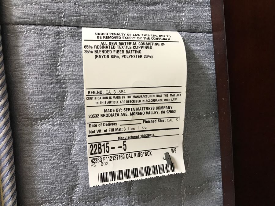 Never Used Cal King Serta Mattress Smart Surface With Headboard Bedframe And Vida by Eva Mendes Comforter And Down Comforter - Guest Room [Photo 12]