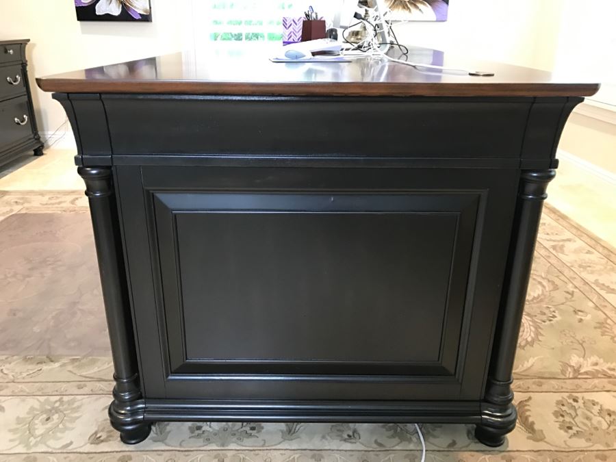 Nice Executive Desk By Liberty Furniture Industries [Photo 5]