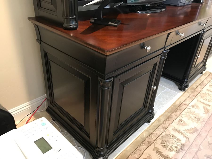 Nice Desk With Hutch By Liberty Furniture Industries [Photo 6]