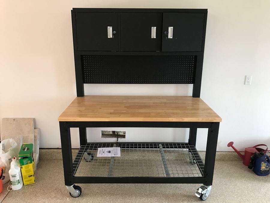 Heavy Duty Garage Butcher Block Top Workbench With Top Lockable Lockers On Heavy Duty Casters Like New [Photo 28]