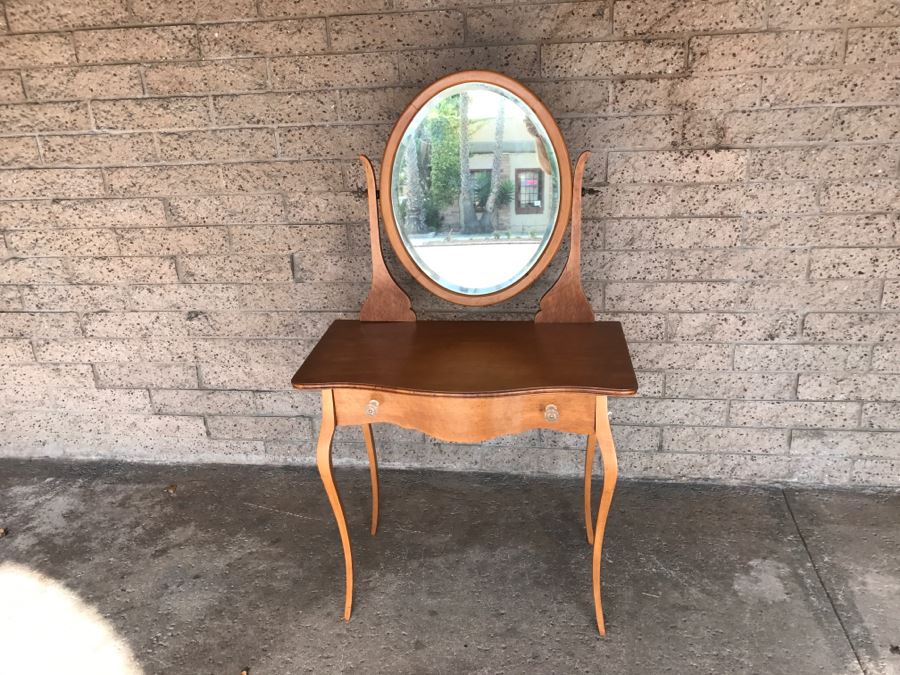 JUST ADDED - Vintage Birdseye Maple Vanity With Swivel Beveled Glass Mirror And Matching Bench Seat 32'W X 18'D X 55'H [Photo 3]