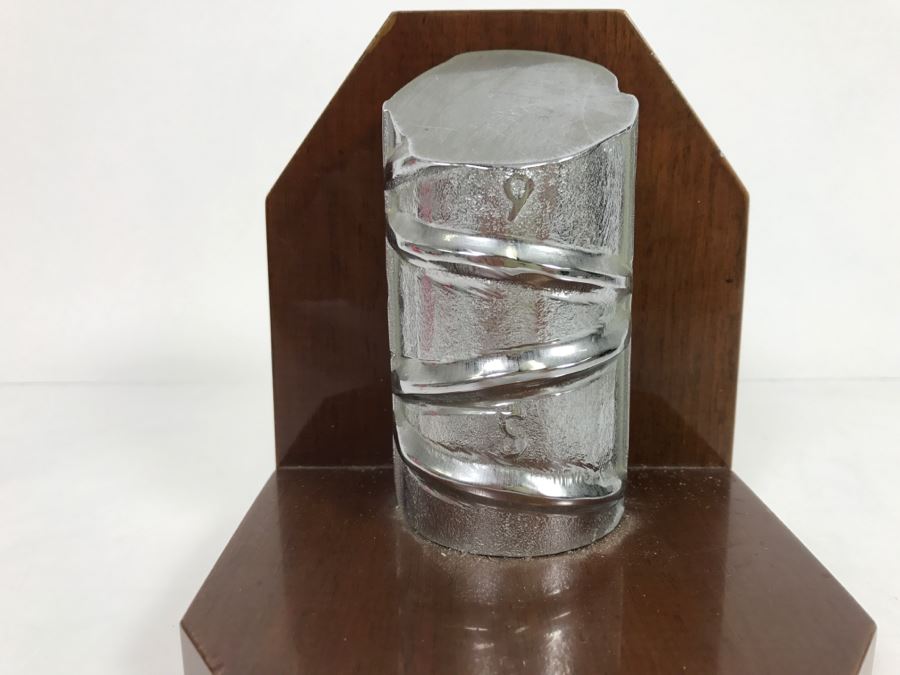 JUST ADDED - Bookend Of Chromed Steel Rod From San Onofre Nuclear Power Plant  [Photo 4]