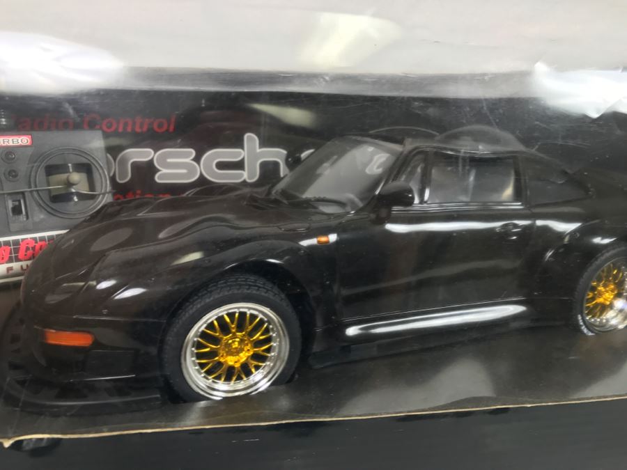 JUST ADDED - Porsche 911 GT2 Remoted Controlled Car In Box - Body Of Car Appears To Be Damaged Inside Box [Photo 3]