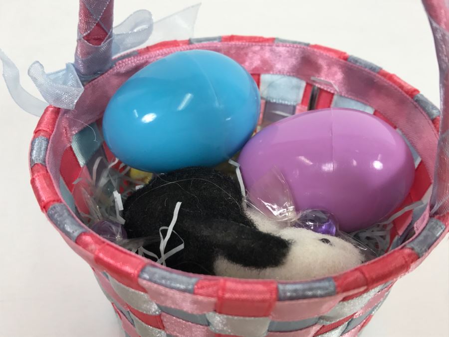 JUST ADDED - American Girl Doll Accessories Cookie Cutters, Rolling Pin, Cookies, Easter Basket With Bunny [Photo 8]